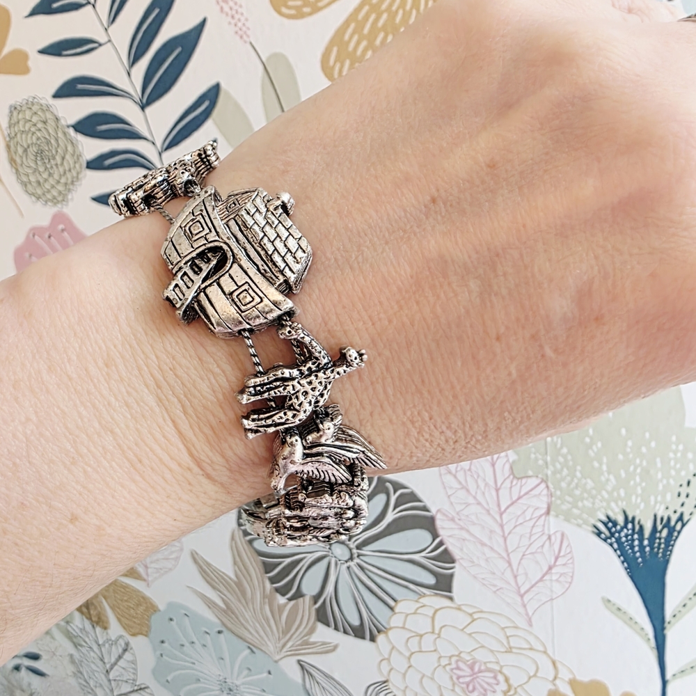 Noahs Arc Silver Charm Bracelet